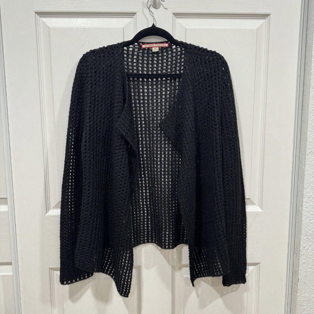 Womens BEYOND THREADS PERU Black Cardigan 90% Baby‎ Alpaca Medium M Crochet Knit